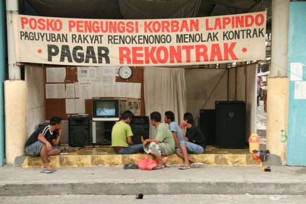 rennie_lapindo-05.jpg rennie_lapindo-05.jpg